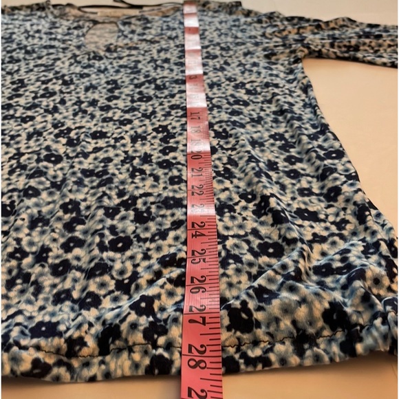 MICHAEL KORS L Long sleeves Blouse bottom hem and wrist elastic Keyhole neckline - Picture 6 of 14